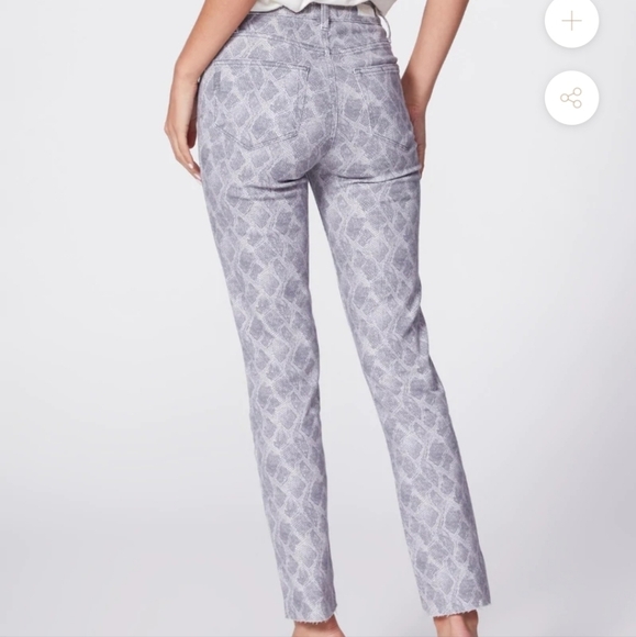 Paige  hoxton slim ouseam slit jeans bnwt size 26 - Picture 4 of 11